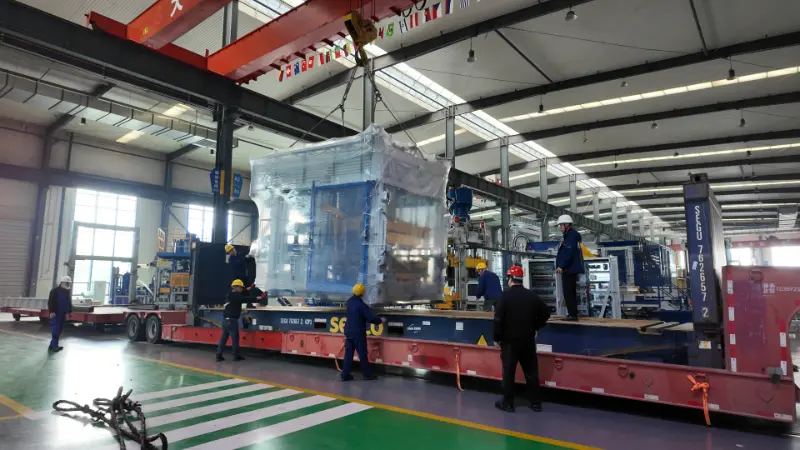 КуанГонг интелигентне машине за прављење цигле крећу на ново прекоморско путовање, доприносећи зеленој надоградњи глобалне инфраструктуре.