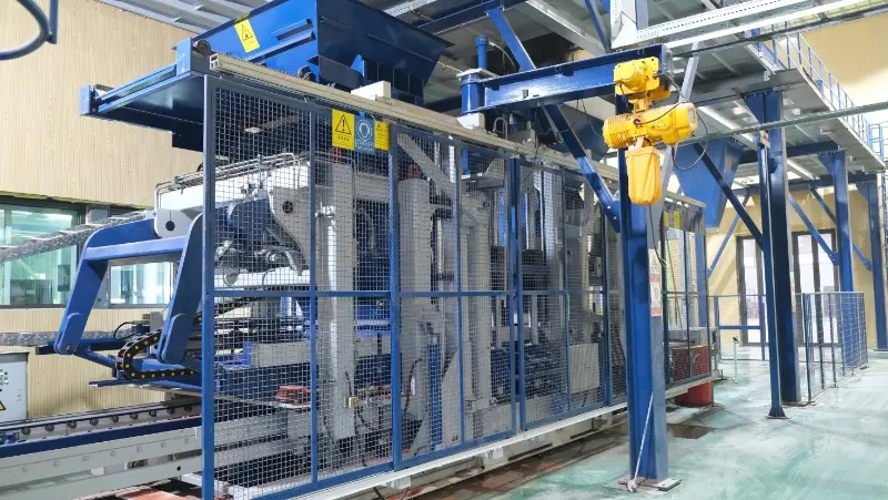 Рециклажа грађевинског отпада југоисточне Азије са КГМ блок машинама Рециклажа грађевинског отпада југоисточне Азије са КГМ блок машинама